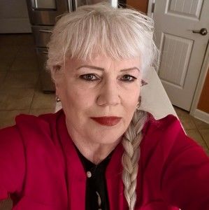 Meet your Posher, Sherry